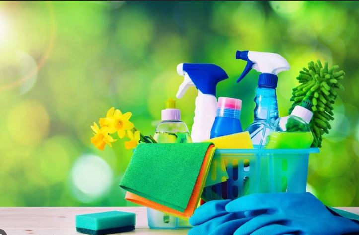 Chemistry of Detergents and Cleaning Agents